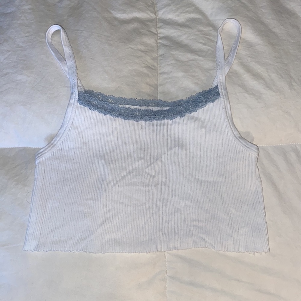 Brandy Melville blue laced white tank top, size small